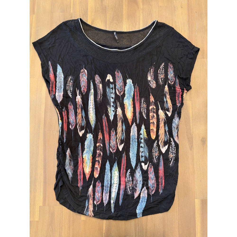 Skinny Minnie Black Feather Print Mesh Yoke Short Sleeve Top VS3810‎ Small